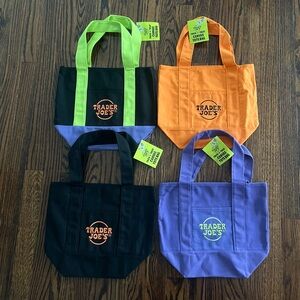 Trader Joe’s Halloween Mini Canvas Tote Bags (Set of 4)